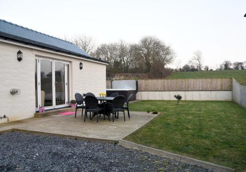A szálláshely kívülről, Y Felin Cottage in Cardigan