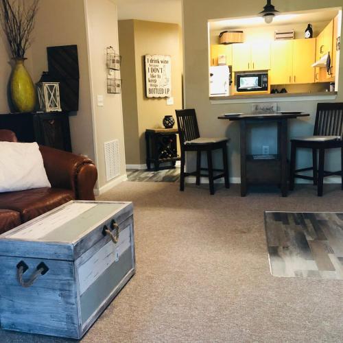 Athens in Style! Athens in Style!