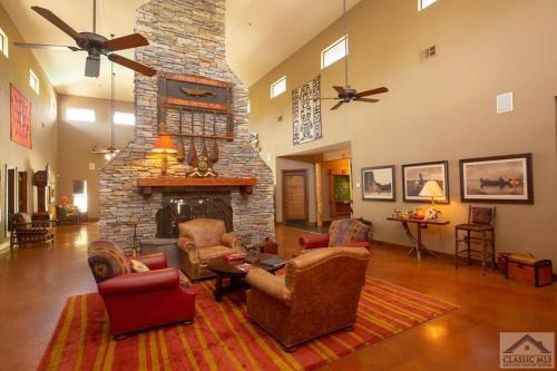 Athens in Style! Athens in Style!