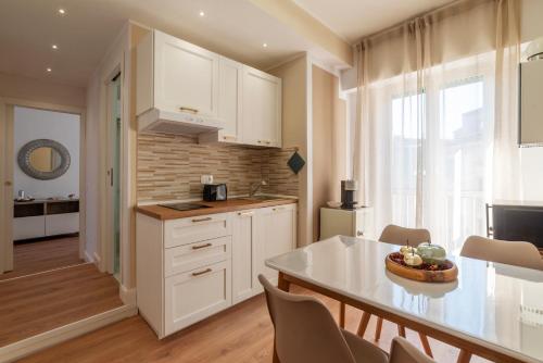 YCH-Ponte Lungo apartment, Rome (photo 8)