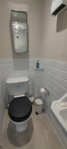 Private Ensuite Room, Swallowcliffe in Swallowcliffe