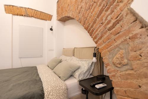 Bricks & Beams Studio in the key area of Milan 3