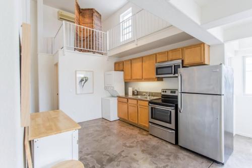 Loft 5 image 6