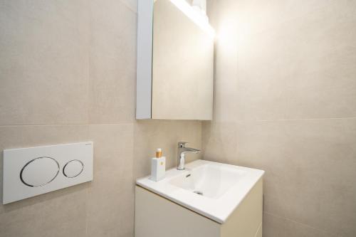 Studio Apartment - Central - Kitchen - self check in, Basilea (foto 7)