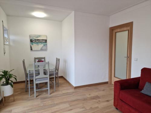 Cozy Apartment with Terrace, Air Cond, Free Parking, by Porto with Love LDA, Porto (fotografie 5)