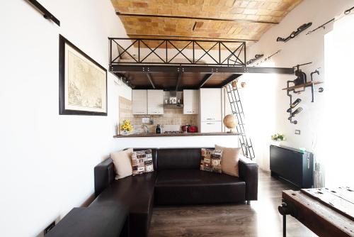 Home Domus Borgo Pio - San Pietro, Rome (photo 3)