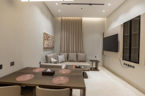 المرافق, فندق ليـــــورا حي الياسمين in الياسمين