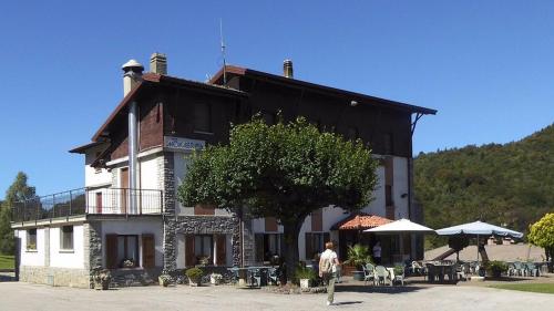 Restorāns, Casa tra i boschi in Esino Lario