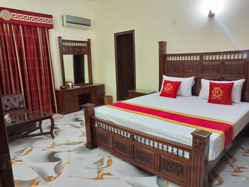 Hotel Royal one - image 12
