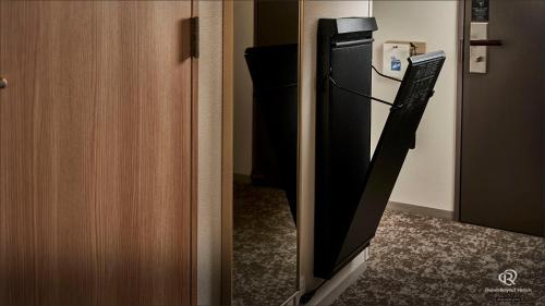 Superior Double Room - Non-Smoking image 7