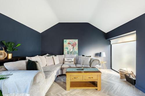 Countryside Bliss Close To Dublin in Woodstock Demesne