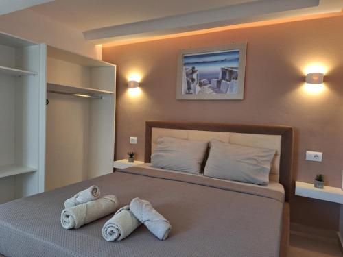 Deluxe Double Room image 10