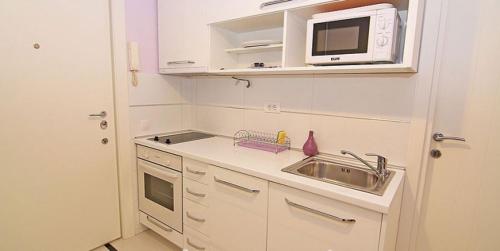 Apartment Avala - image 12