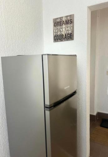 Cinema Vardar Apartment, Downtown - Pedestrian Zone, Fully Air-Conditioned, FREE PARKING, Skopje (photo 6)