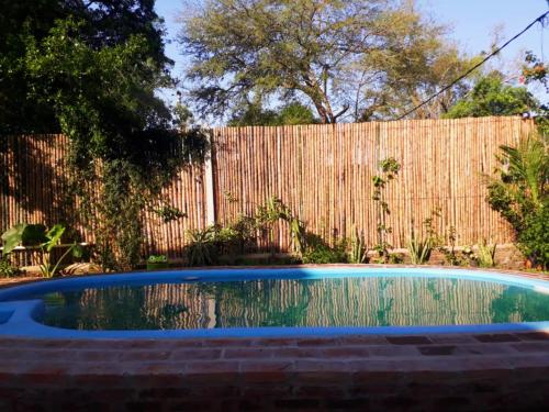 Peldbaseins, Cabañas Carayá II (Cabanas Caraya II) in Paso De La Patrija