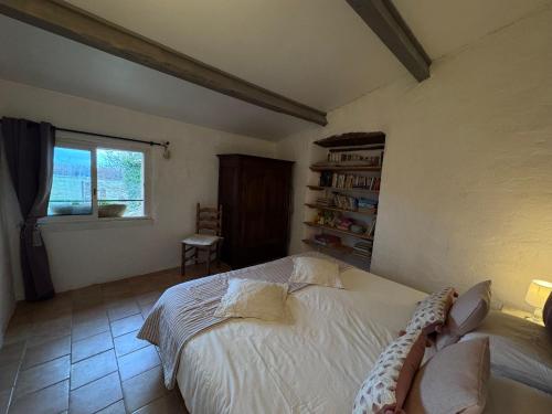 farmhouse in clos de la tuilerie