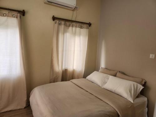 Setsuna, Luxury Oceanic View Villa Near Airport, Vieux Fort (photo 8)