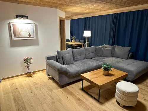 Apartment in Saalfelden near Ski Slopes in Saalfelden am Steinernen Meer, Österreich
