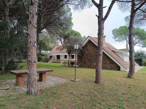 House with a large garden and a pool, Calonge (foto 4)