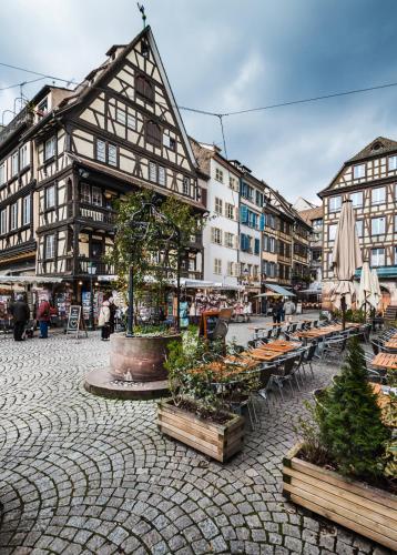 Közeli látványosságok, La Maisonnette Alsacienne in Schiltigheim