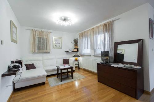  Apartment Zagrebačka 78, Ferienwohnung in Velika Gorica