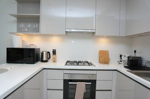 Modern 1BR Retreat Creek Vistas, Dubai (foto 10)