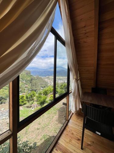 Cabañas-ALPINA-PATATE (Cabanas-ALPINA-PATATE) in Patate