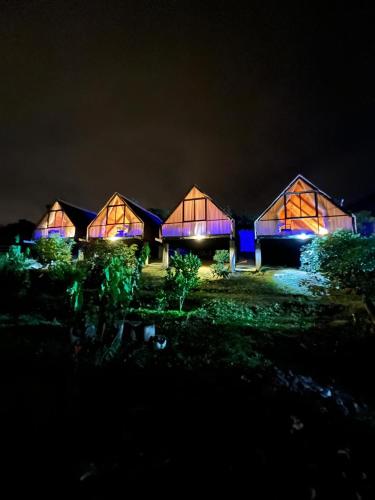 Cabañas-ALPINA-PATATE (Cabanas-ALPINA-PATATE) in Patate