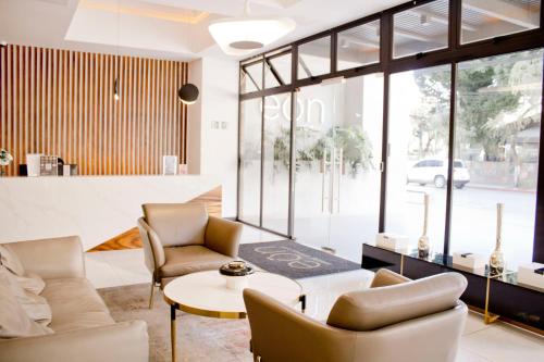 One-Bedroom Apartment image 3