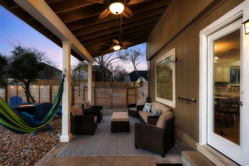 Pool HotTub FirePit BBQ Billiard PS4 Golf Pool HotTub FirePit BBQ Billiard PS4 Golf