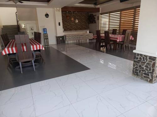 Kara s resort in Sapalibutad