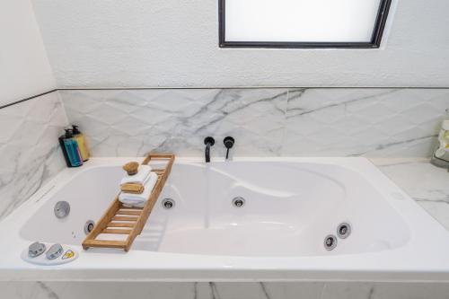 المرافق, Orewa Beachcomber  in أوريوا