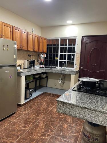 Habitación vía hacia Playa La Barqueta (Habitacion via hacia Playa La Barqueta) in Palo Grande