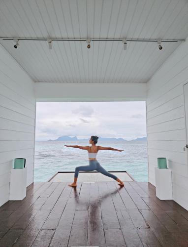 กีฬาและกิจกรรมสันทนาการ, Bubblefish Water Villa near เกาะซิอามิล