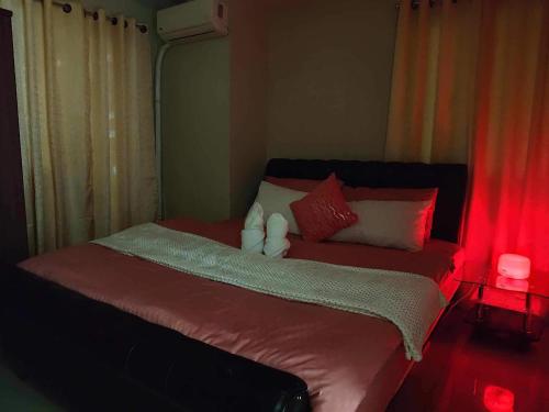 2bedroom with big balcony 1046D pool view, Manila