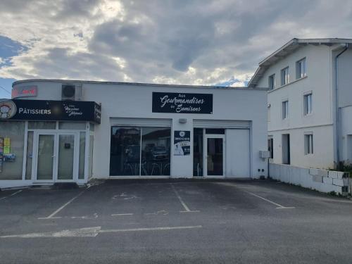 La belle escale landaise - PDJ inclus, parking, gare & proche Hossegor in Seignosse