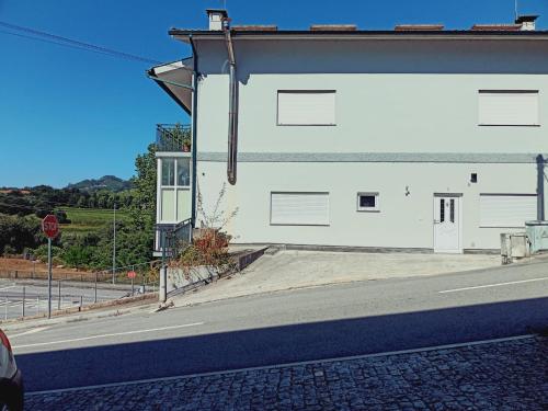 Casa da Angelina, Ponte da Barca