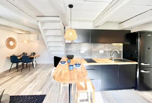 Gîte Appartement-Ocean moderne dans longère avec extérieur - Location saisonnière - Plouhinec