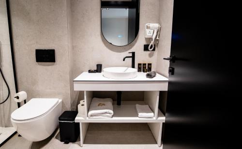 656368493 Destiny Hotel & SPA