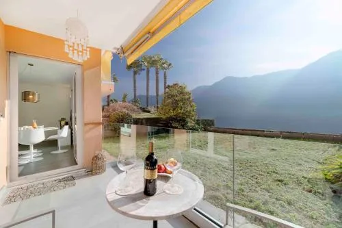 Relax with Lake View & Private Parking in Lugano, Schweiz
