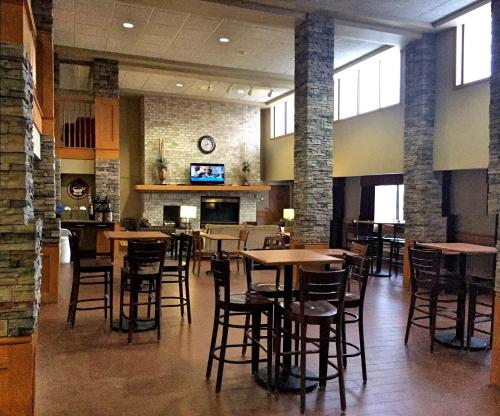 Restaurant, AmericInn by Wyndham Inver Grove Heights Minneapolis in Inver Grove Heights (MN)