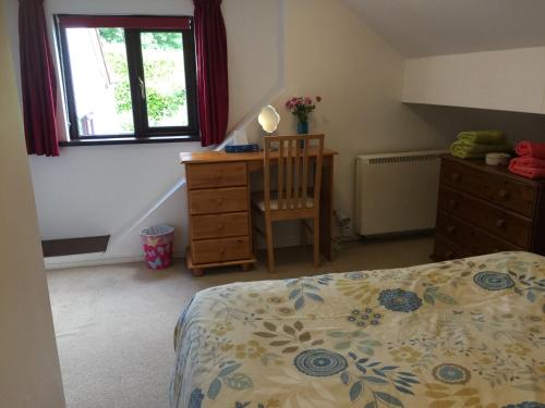 Mourne Heights Self Catering Cottage – Newcastle