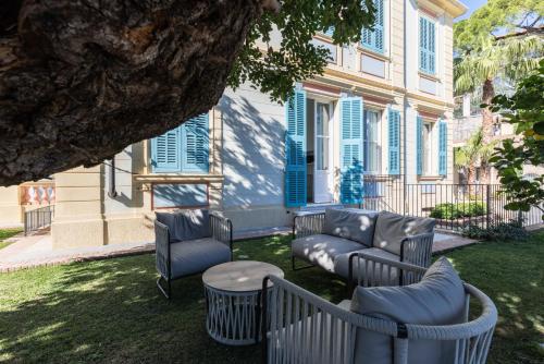 One-Bedroom Apartment with Garden