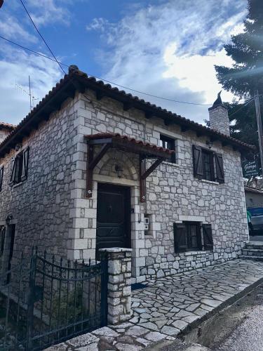 Зовнішній вигляд готелю, Saint George Apartments I & IV in Калавріта