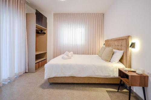 Ari Eilat - 4 bedrooms with heated pool, Eilat (photo 10)