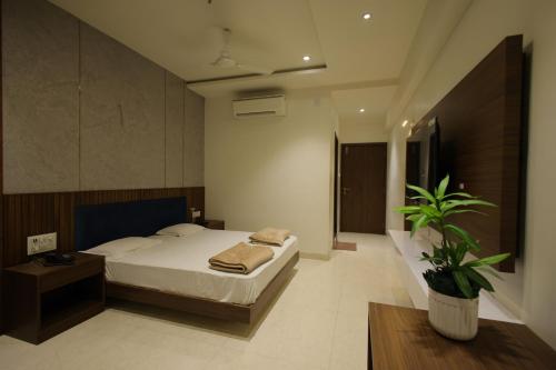 . Hotel Shubhkarta