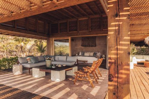 Casa de Mayo A Luxury Beachfront Villa in Mexico with Private Pool and Beach Access in La Ventanilla