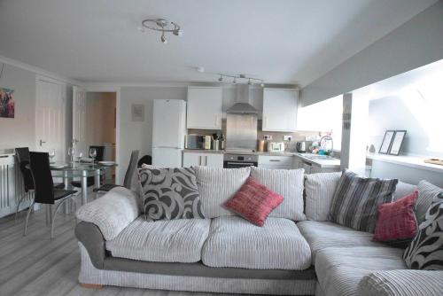 The Stables - Fabulous stylish flat in Merchant City & Free Secure Parking, Glasgow (Foto 3)