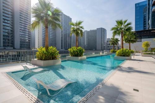 Uima-allas, New Luxury 1BR Apart Business Bay with Balcony in Al Quoz