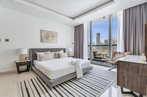New Luxury 1BR Apart Business Bay with Balcony in Al Quoz